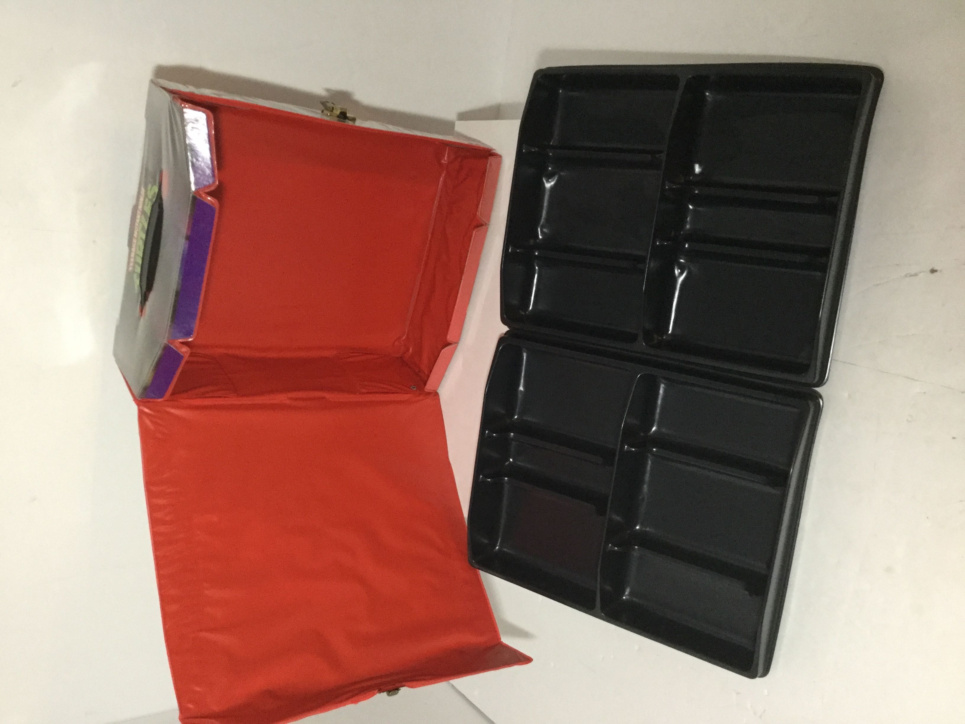 Collector Case - Tara Toy Corp (Teenage Mutant Ninja Turtles (1988)) action figure collectible [Barcode 029116204003] - Main Image 3