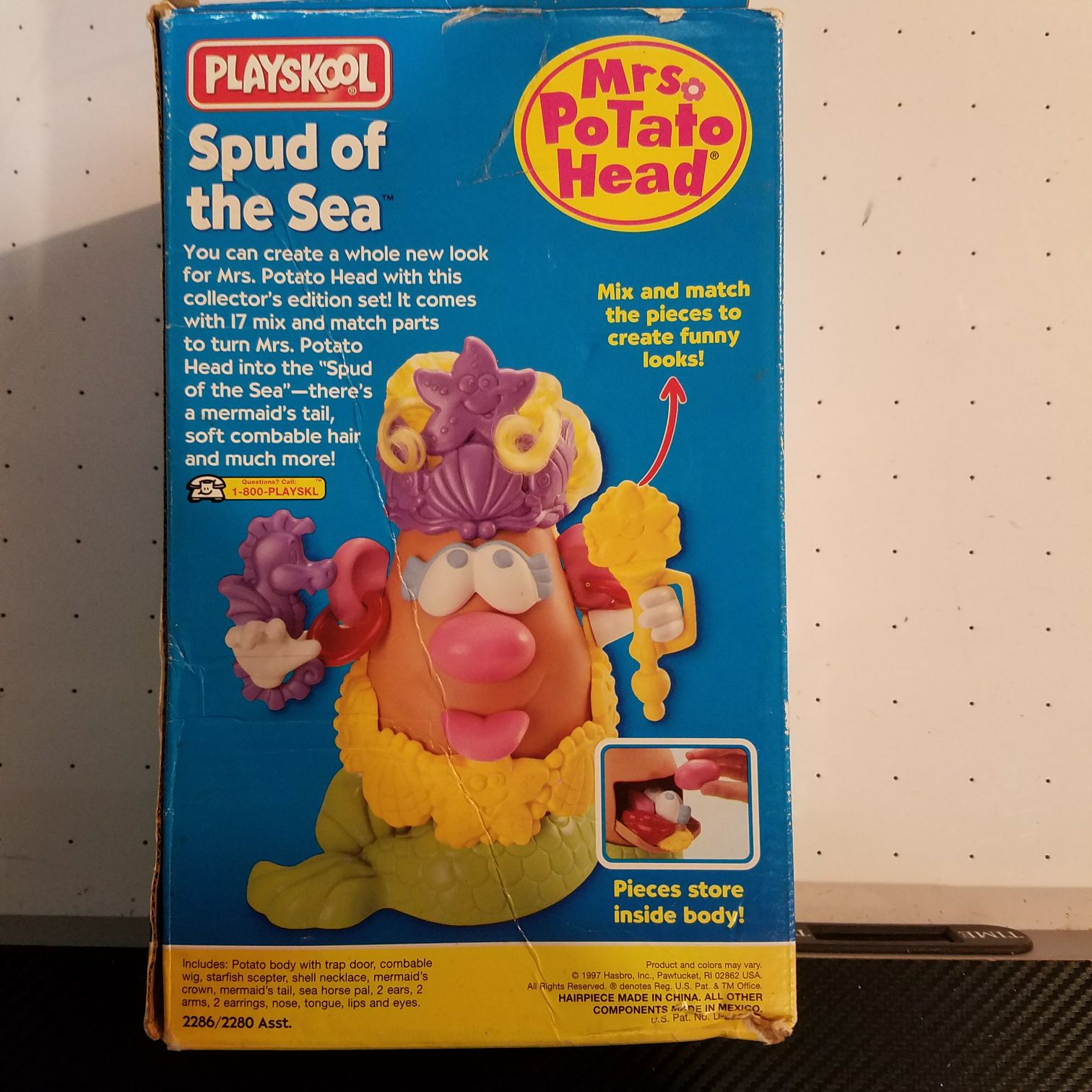 Potato Heads: SPUD OF THE SEA (Mrs.) - Playskool/Hasbro (Summer Adventures) action figure collectible [Barcode 032245022868] - Main Image 2