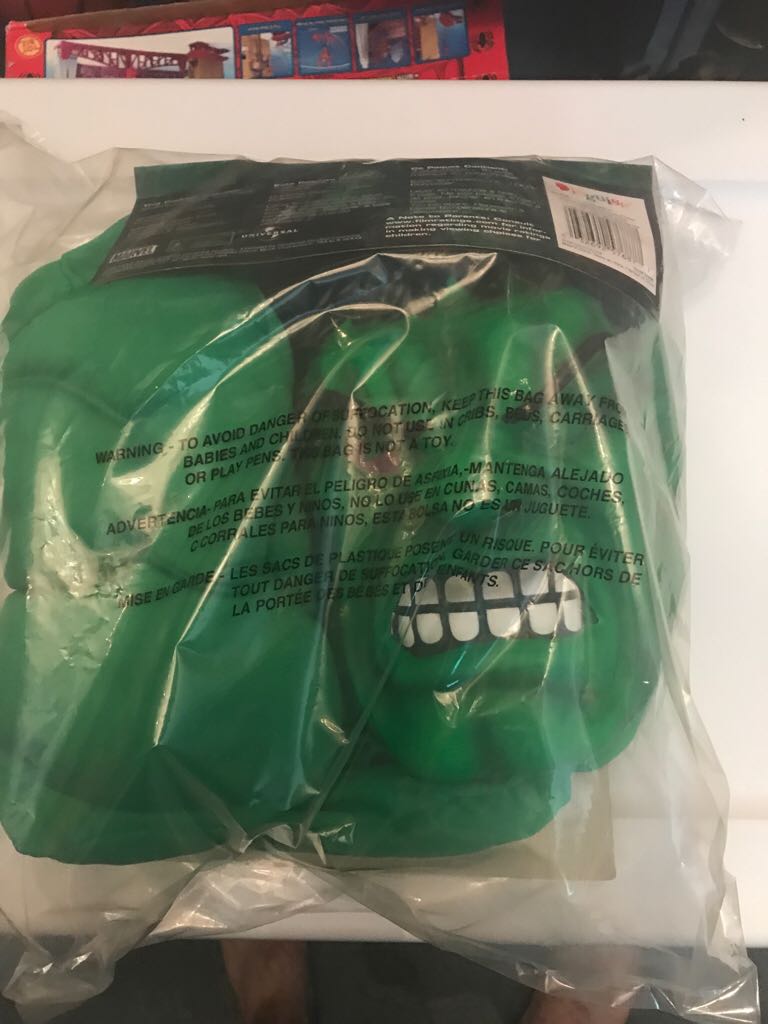 Hulk Kids Costume  action figure collectible [Barcode 032692576877] - Main Image 2