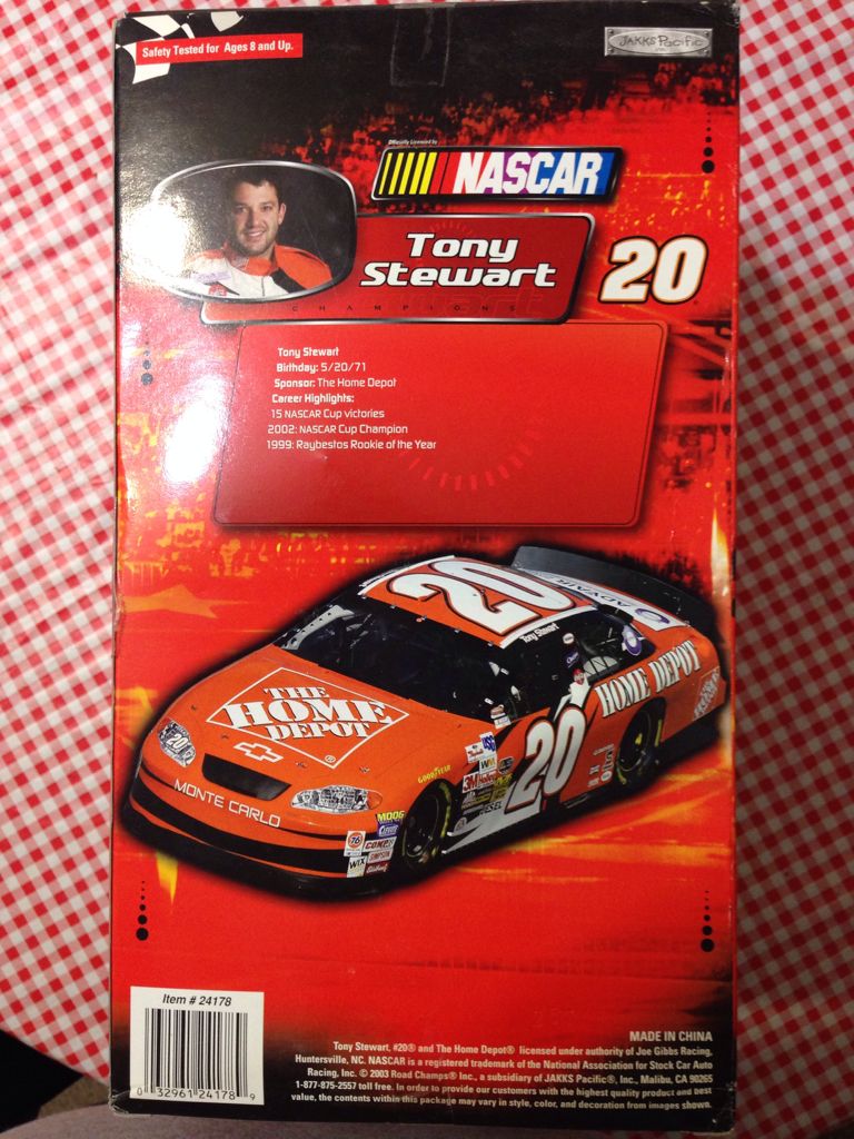 #20 Tony Stewart - Jakks Pacific (Nascar) action figure collectible [Barcode 032961241789] - Main Image 1