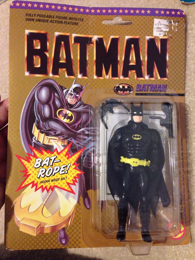 Batman (1989) - Toybiz (Batman 89) action figure collectible [Barcode 035112044017] - Main Image 2