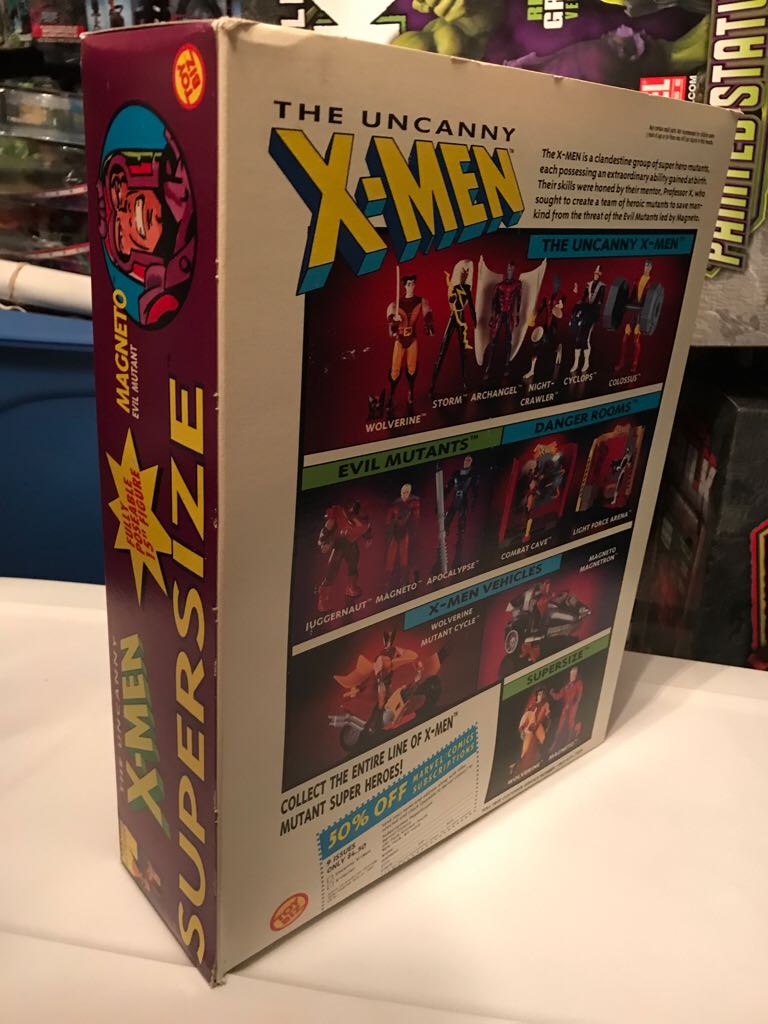 UNCANNY X-MEN SUPERSIZE WOLVERINE 15” Figure Toy Biz 1991 -  action figure collectible [Barcode 035112049227] - Main Image 2