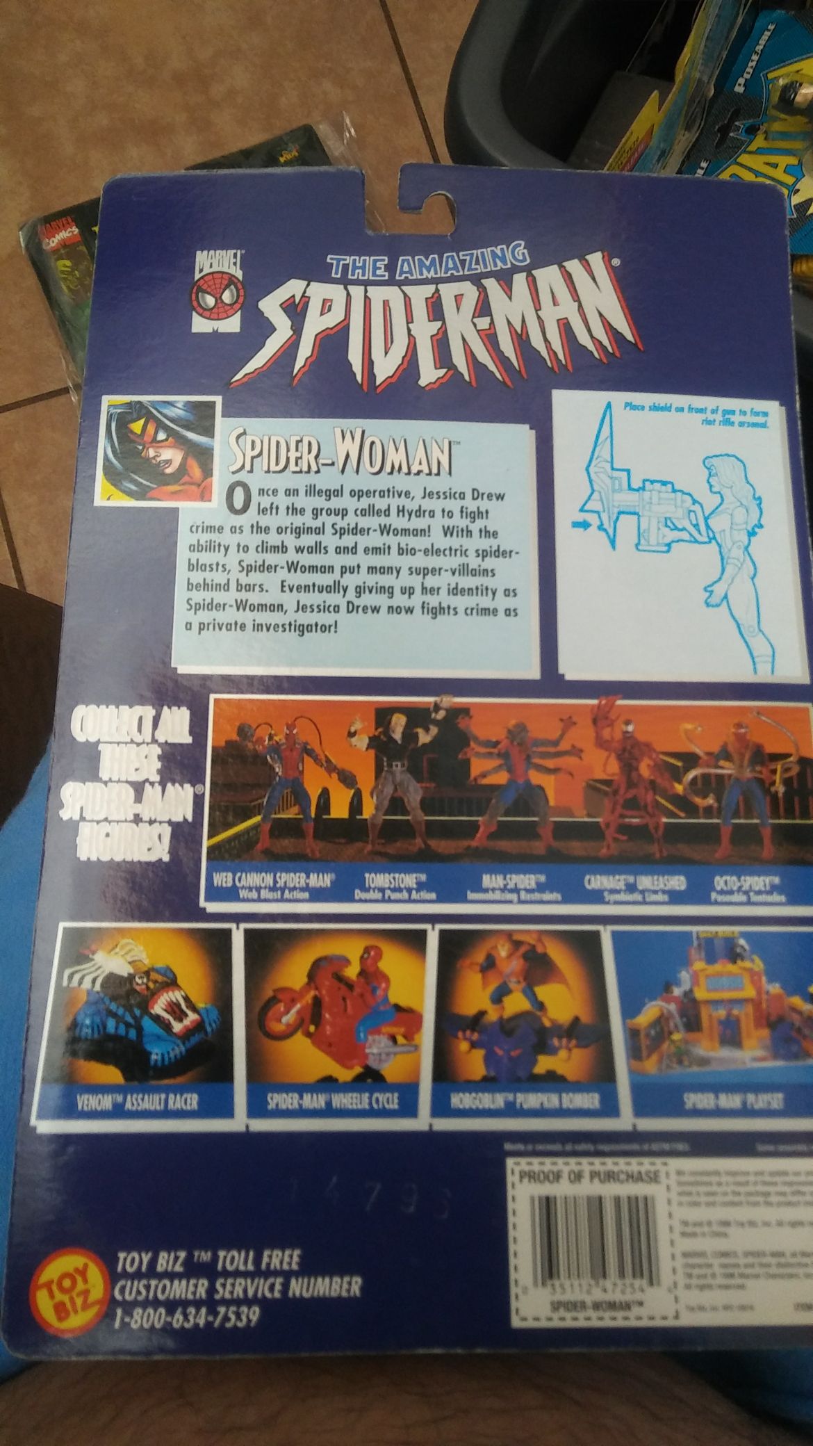 the amazing spider man: spider women  action figure collectible [Barcode 035112272144] - Main Image 2