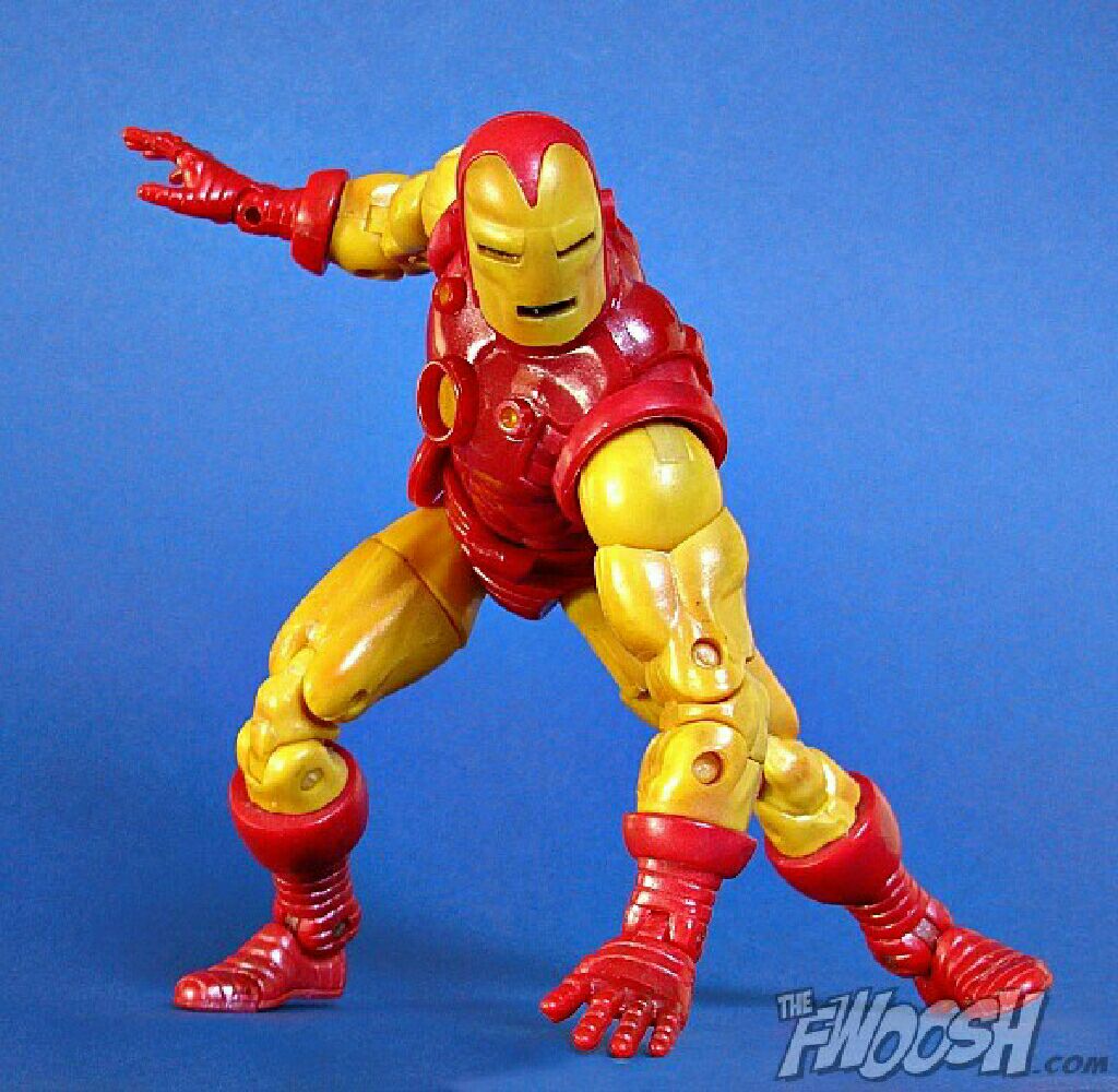 Iron Man (Gold Variant) - Toy Biz (12” Marvel Super Hero) action figure collectible [Barcode 035112400127] - Main Image 2