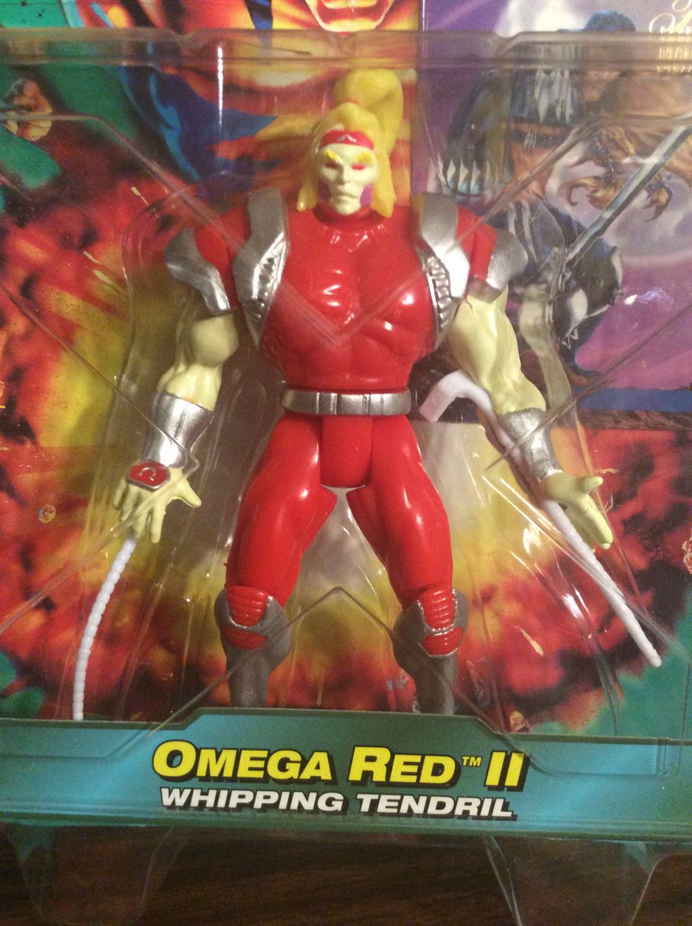 Omega Red II - Toy Biz (X-Men Flashback Series) action figure collectible [Barcode 035112432111] - Main Image 3