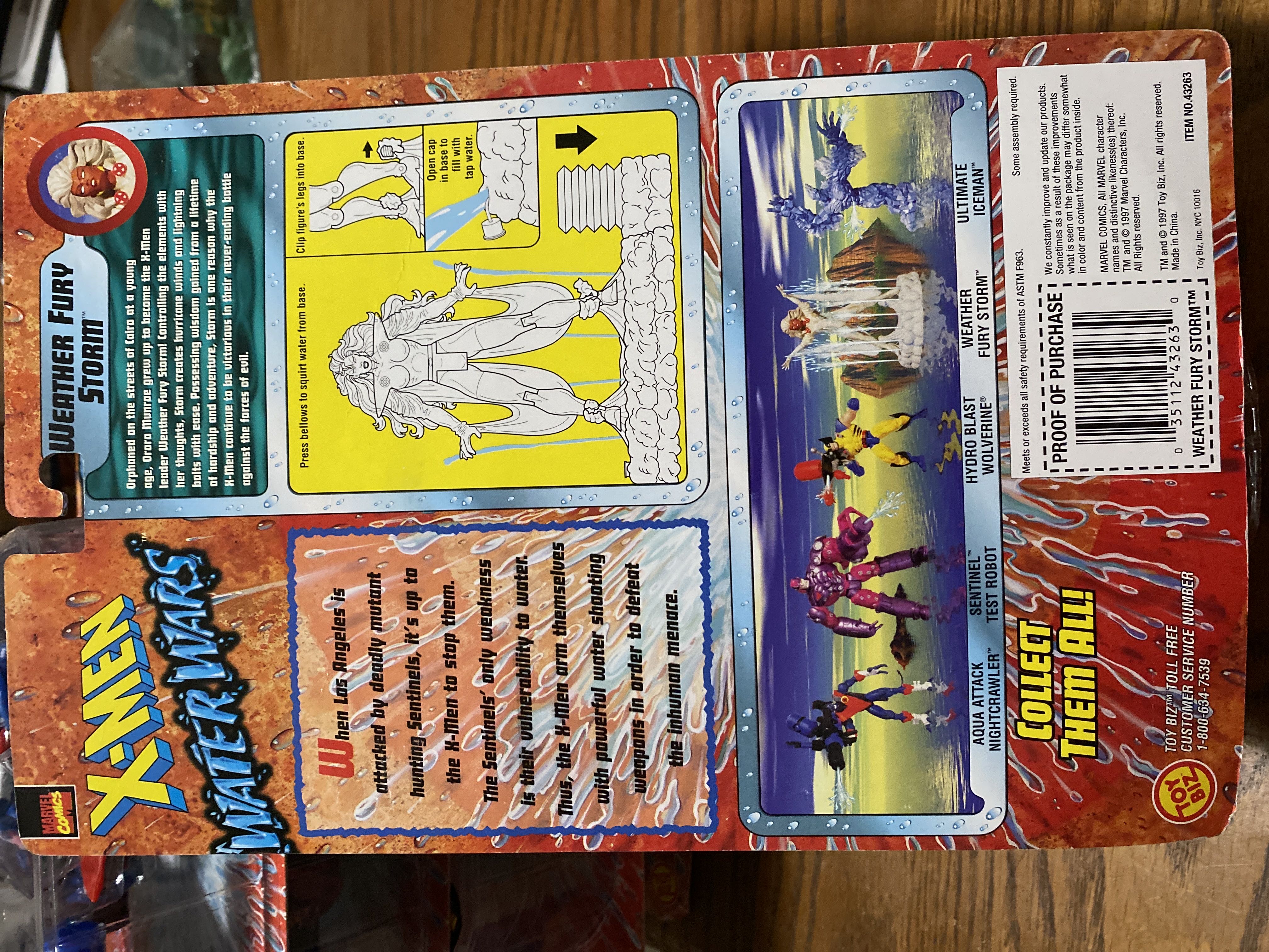 Storm, Weather Fury - Toy Biz (X-Men: Water Wars) action figure collectible [Barcode 035112432630] - Main Image 2