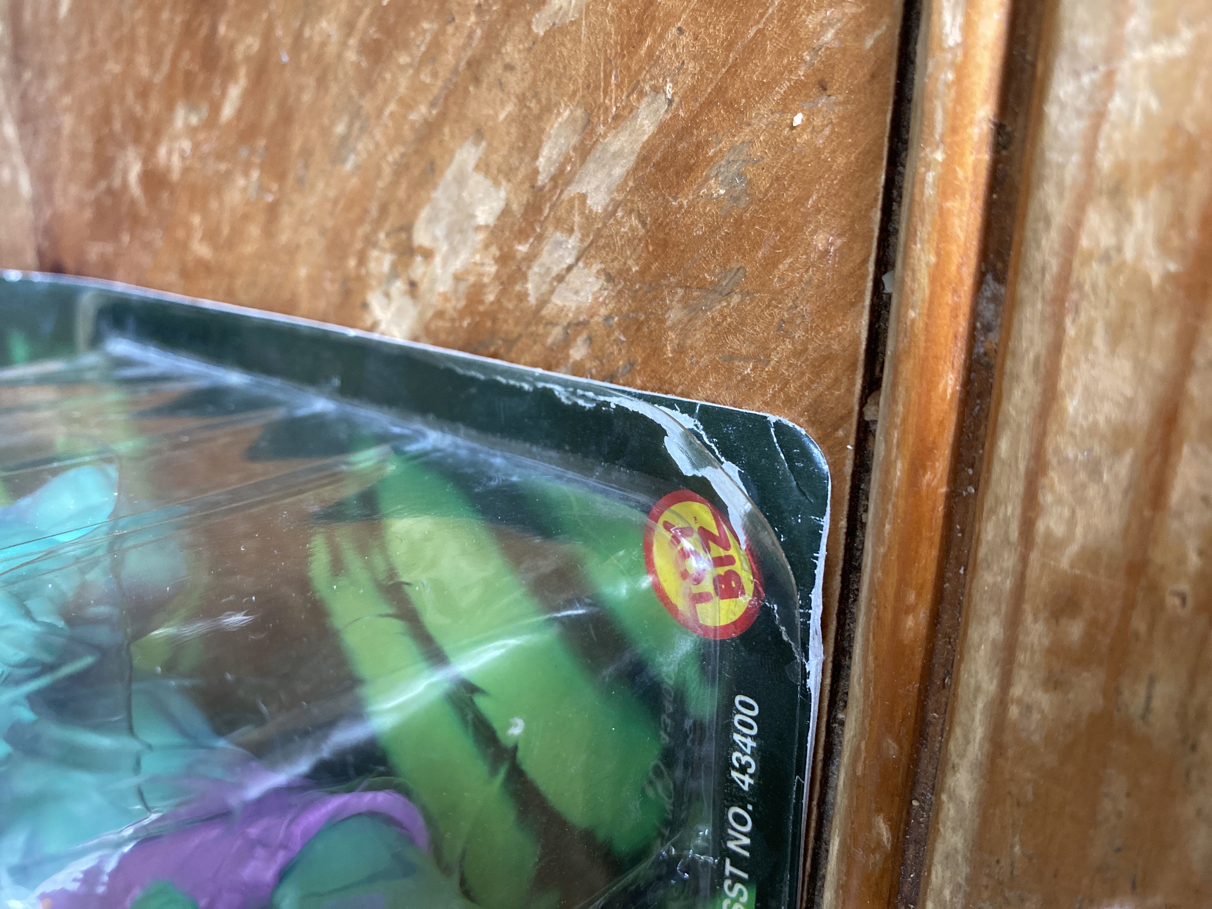 Incredible Hulk: Savage Hulk - Toy Biz (Savage Hulk) action figure collectible [Barcode 035112434016] - Main Image 3