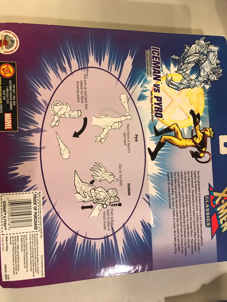 X-men Classics - Iceman Vs Pyro 2 Pack  action figure collectible [Barcode 035112436188] - Main Image 2