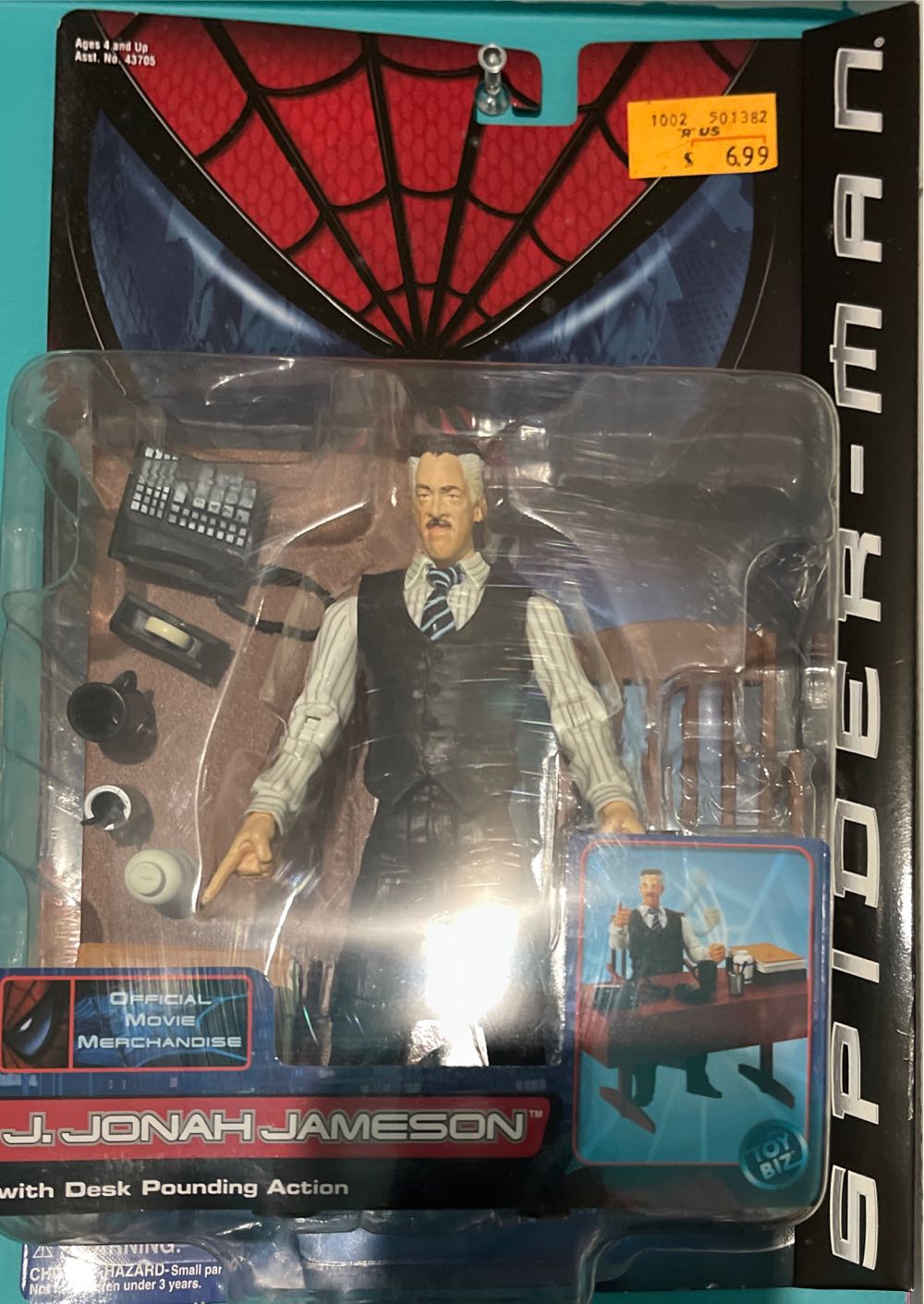 J. Jonah Jameson - Toy Biz (Marvel (Spider-Man Movies - Raimi)) action figure collectible [Barcode 035112437130] - Main Image 2