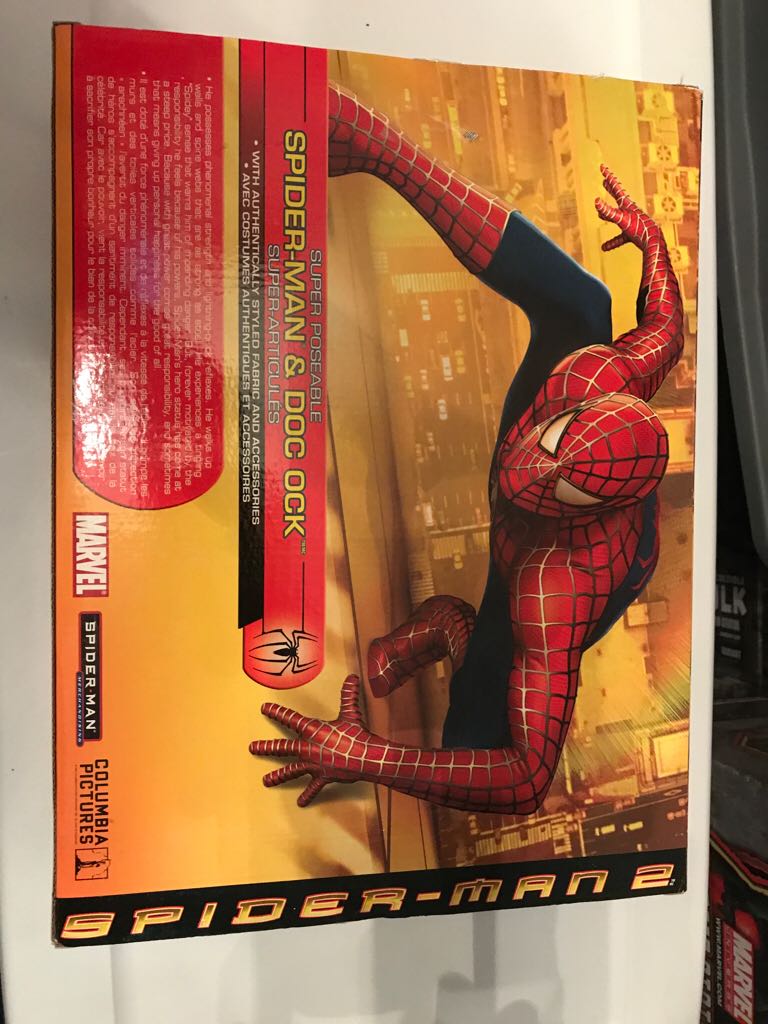 Spiderman 2 Deluxe 12” Spiderman And Doc Ock  action figure collectible [Barcode 035112438878] - Main Image 2