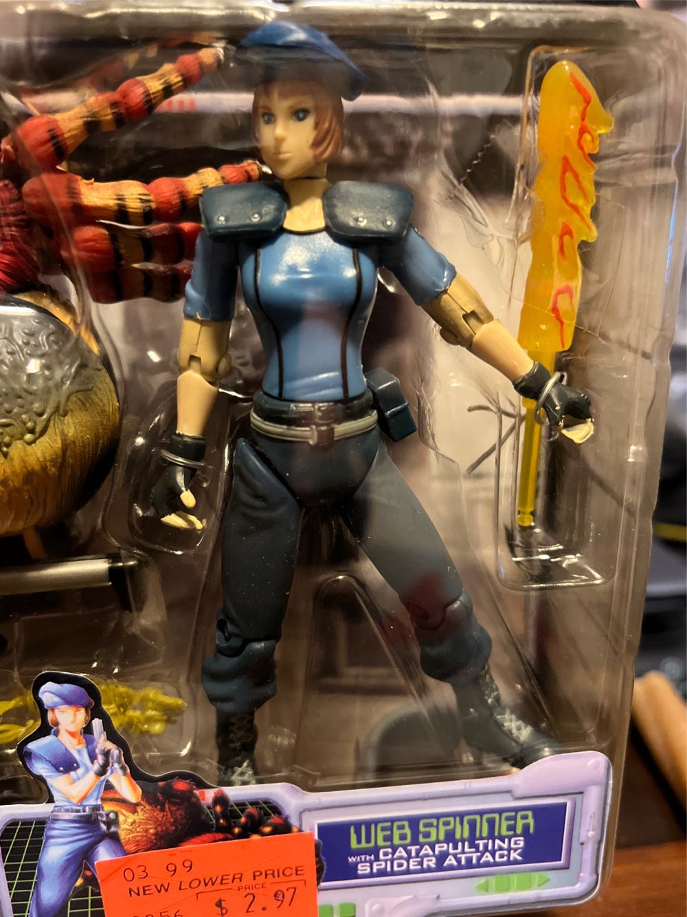 Resident Evil Jill Valentine And Web Spinner - Toy Biz (Video Game Super Stars) action figure collectible [Barcode 035112441328] - Main Image 2