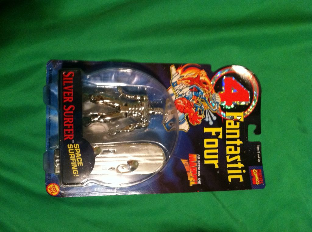 Silver Surfer - Toybiz (Fantastic Four) action figure collectible [Barcode 035112451037] - Main Image 1