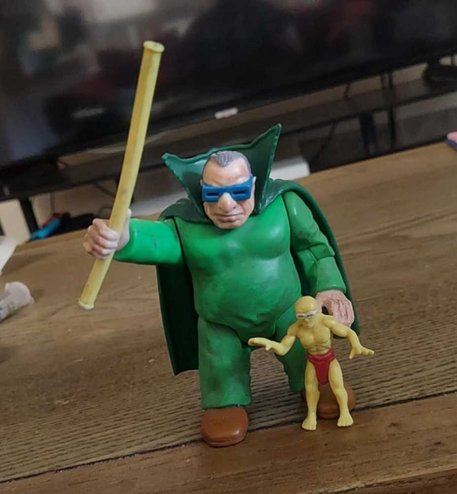 Mole Man  - Toy Biz (Fantastic Four) action figure collectible [Barcode 035112451044] - Main Image 3