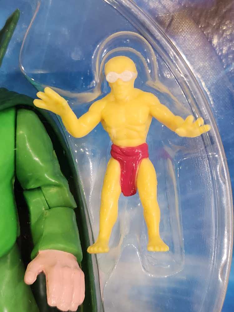 Mole Man  - Toy Biz (Fantastic Four) action figure collectible [Barcode 035112451044] - Main Image 4