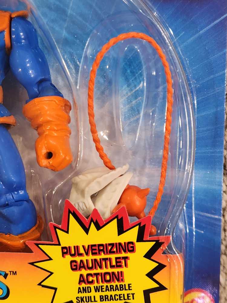 Thanos - Toy Biz (MARVEL) action figure collectible [Barcode 035112451150] - Main Image 4