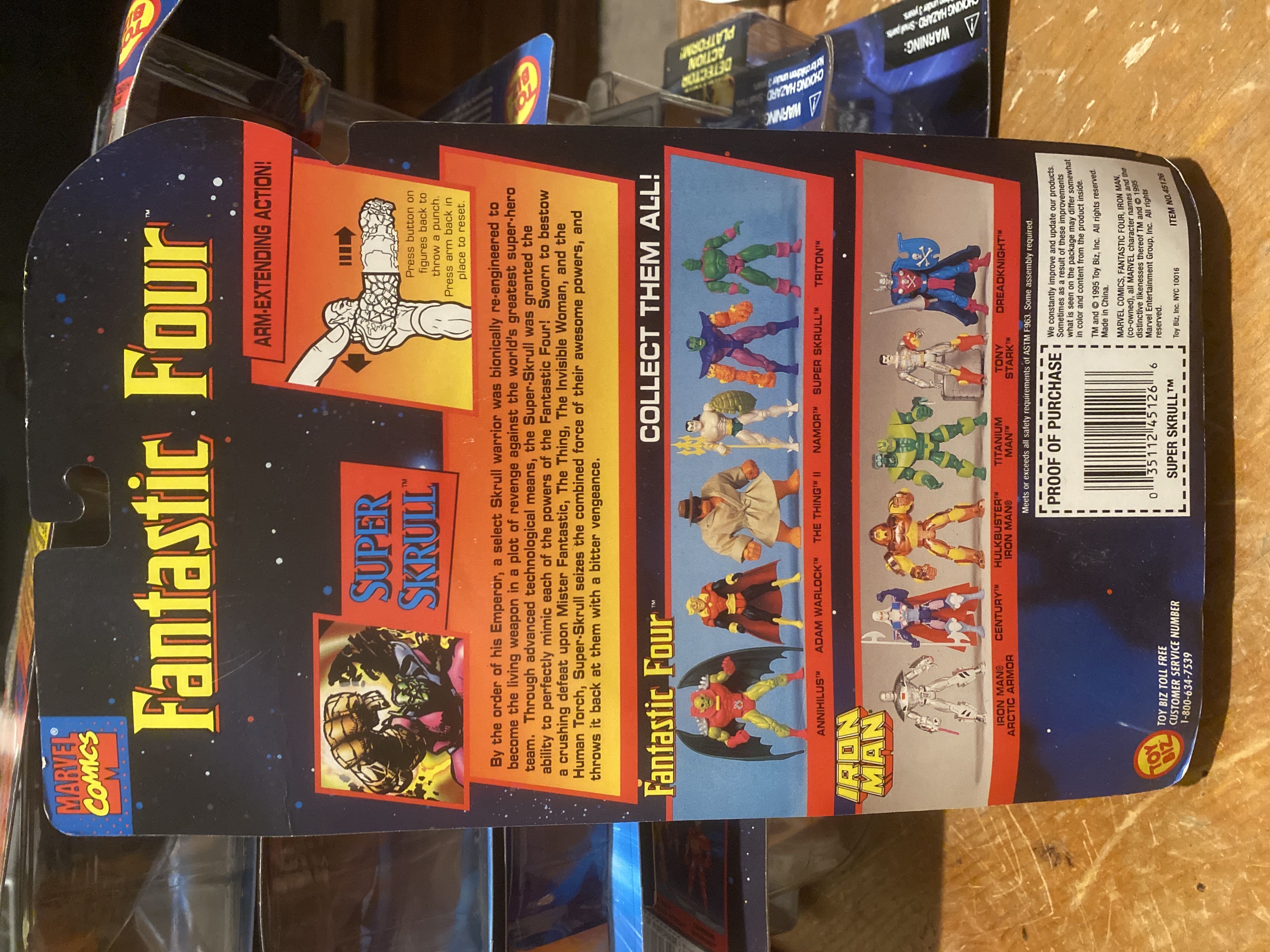 Super Skrull - Toy Biz (Fantastic Four) action figure collectible [Barcode 035112451266] - Main Image 2