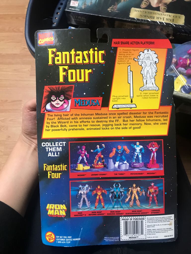 ToyBiz Fantastic Four: Medusa Action Figure - Toy Biz (Fantastic Four) action figure collectible [Barcode 035112451372] - Main Image 2