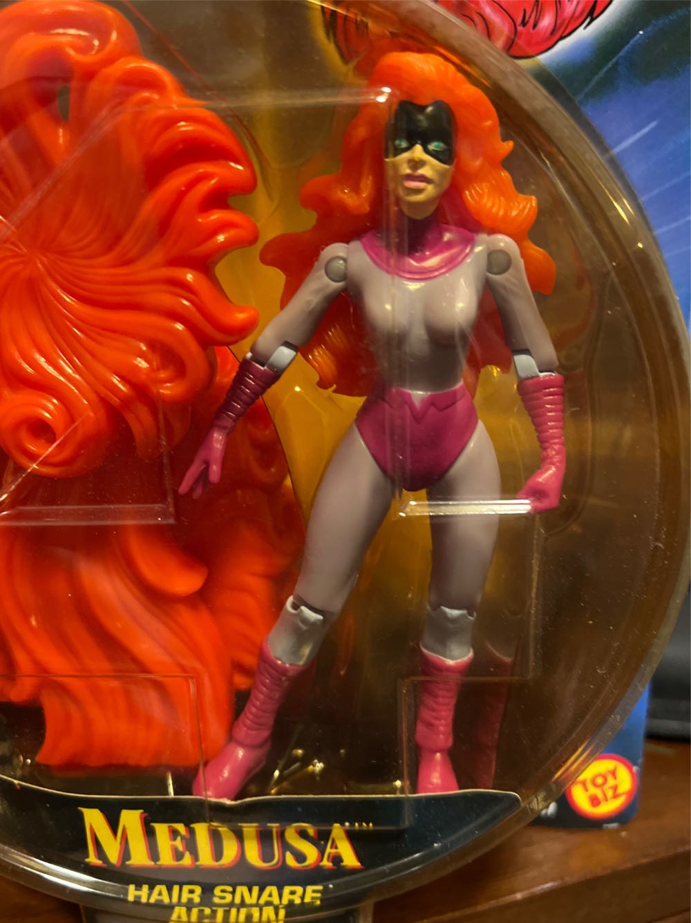 ToyBiz Fantastic Four: Medusa Action Figure - Toy Biz (Fantastic Four) action figure collectible [Barcode 035112451372] - Main Image 4