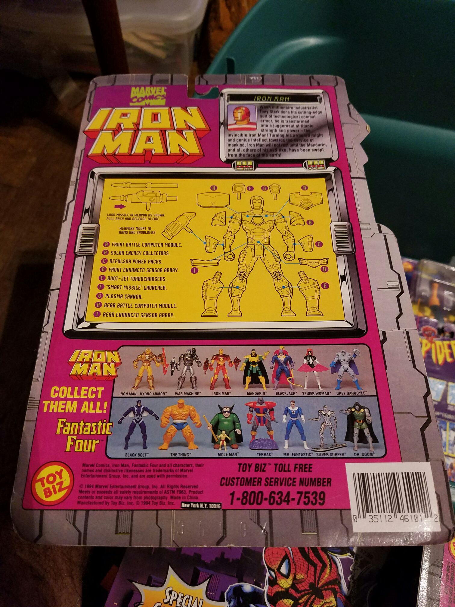 Iron Man: Iron Man with plasma cannon - Toy Biz (Iron Man) action figure collectible [Barcode 035112461012] - Main Image 2