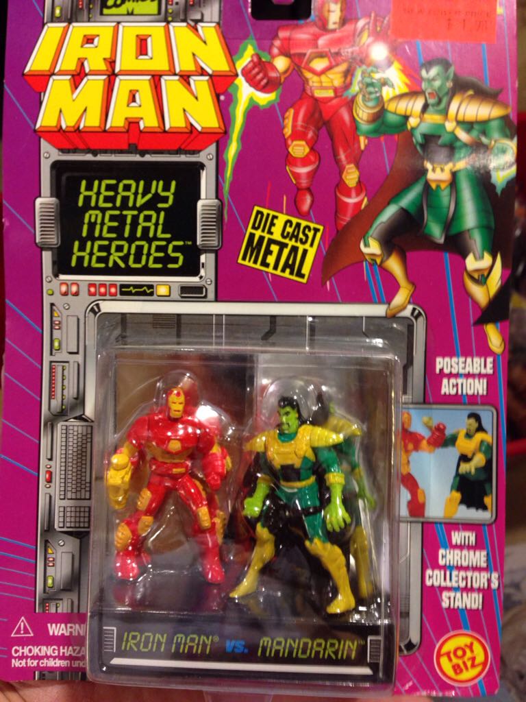 Iron Man Vs. Mandarin - Toy Biz (Iron Man: Heavy Metal Heroes) action figure collectible [Barcode 035112462118] - Main Image 1