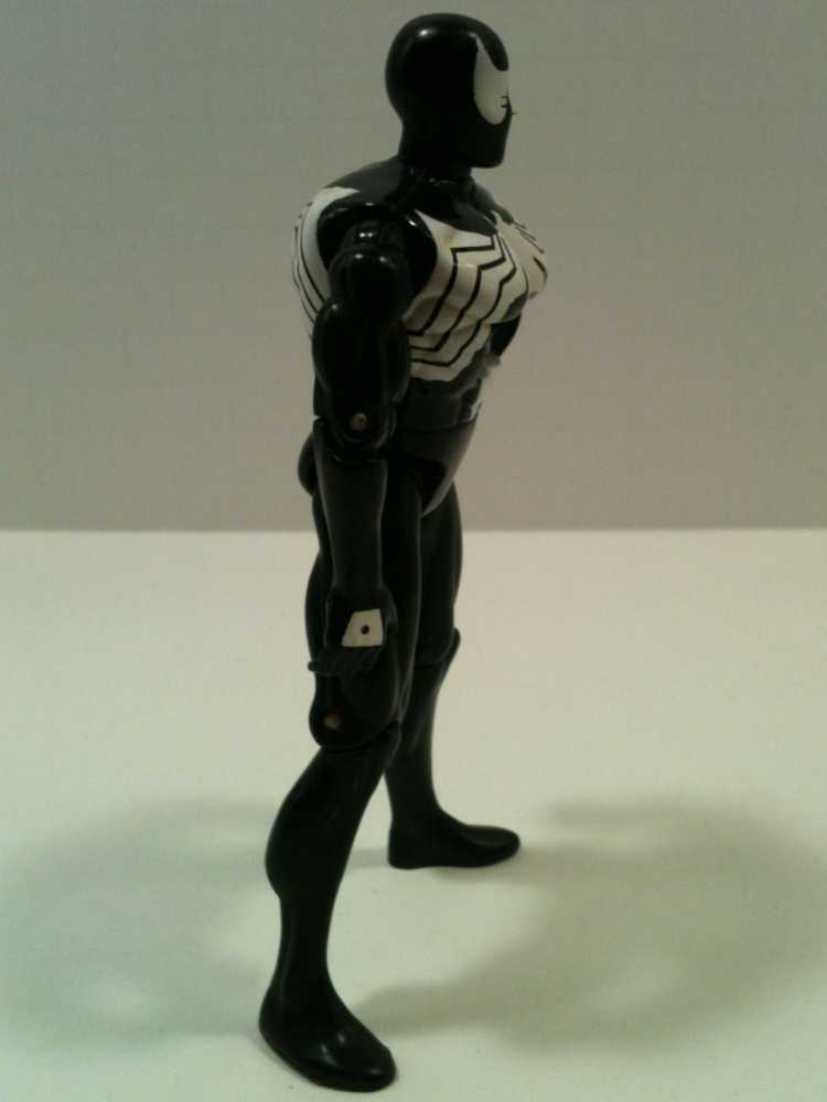 Toybiz Spider-Man The Animated Series Web Lair Spider-man Deluxe Kaybee Toys Edition  - Toy Biz (Web Lair Spider-Man) action figure collectible [Barcode 035112470472] - Main Image 3