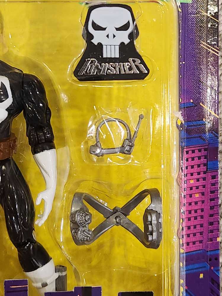 The Punisher - Toy Biz (Spider-Man: The New Animated Series) action figure collectible [Barcode 035112471462] - Main Image 4