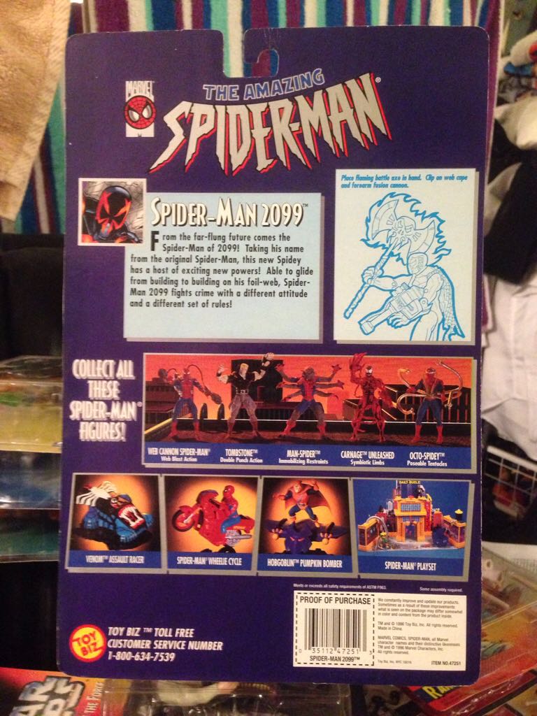 Spider-Man: Spider-Man 2099 - Toy Biz (Spider-Man 2099) action figure collectible [Barcode 035112472513] - Main Image 2