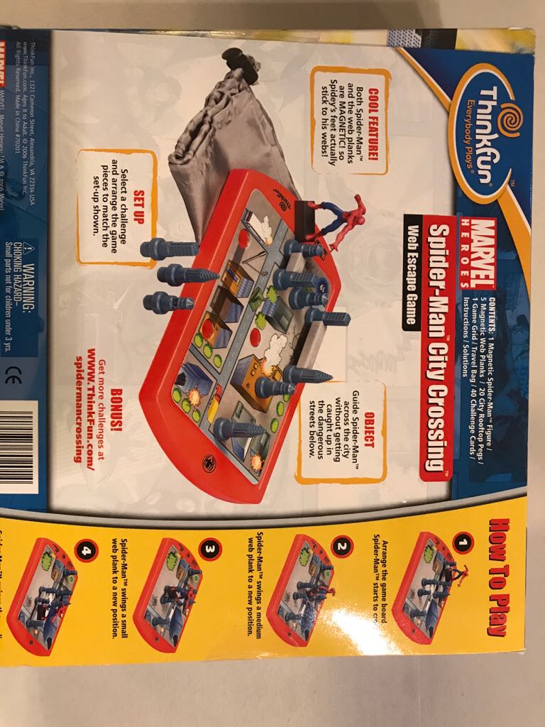 Marvel Heroes - Spiderman City Crossing  action figure collectible [Barcode 019275702014] - Main Image 2