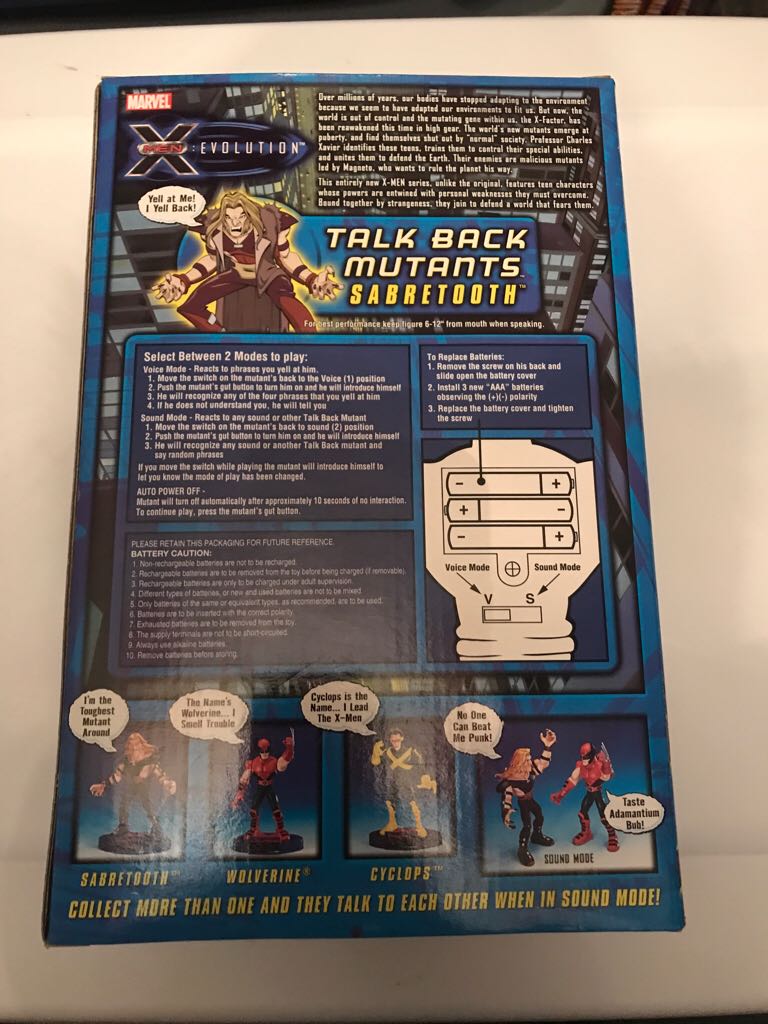 X-men Evolution Talk Back Mutants - Sabertooth  action figure collectible [Barcode 035112475828] - Main Image 2