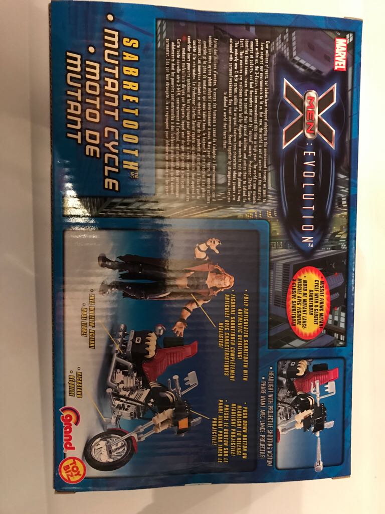 X-men Evolution Sabertooth Mutant Le  action figure collectible [Barcode 035112475910] - Main Image 2