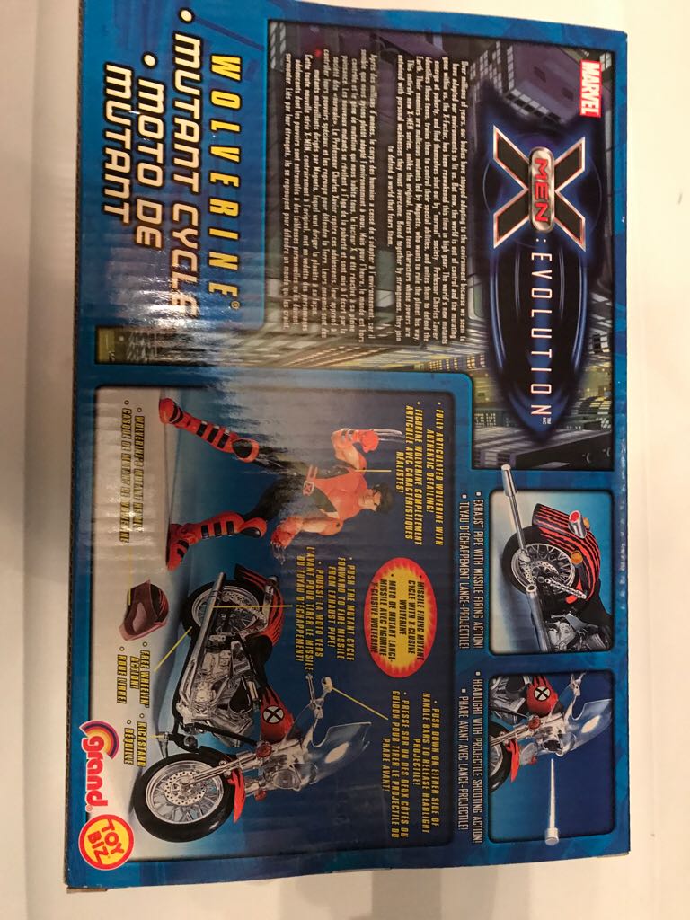 X-men Evolution - Wolverine Mutant Cycle  action figure collectible [Barcode 035112475927] - Main Image 2