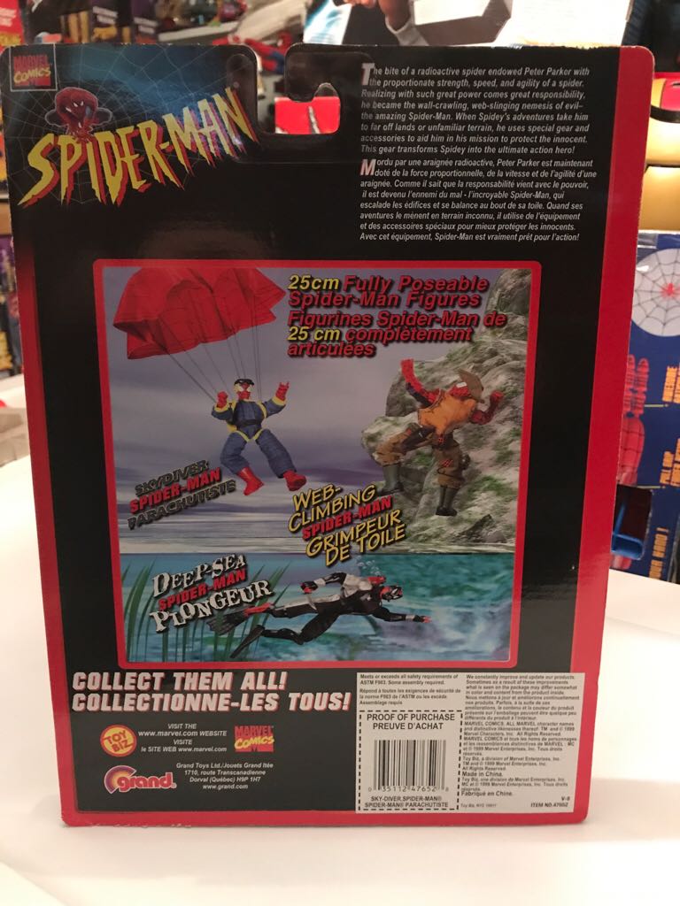 Spiderman Adventure Heroes - Sky-Diver Spiderman - Toy Biz action figure collectible [Barcode 035112476528] - Main Image 2