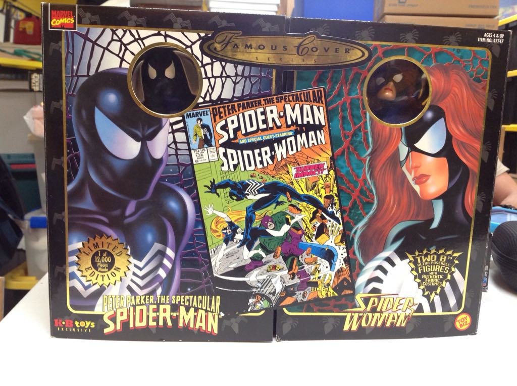Toybiz Marvel Famous Cover Series: Spider-Man & Spider-Woman 2 Pack KB Toys Exclusive  - Toy Biz (Famous Cover Series) action figure collectible [Barcode 035112477471] - Main Image 1