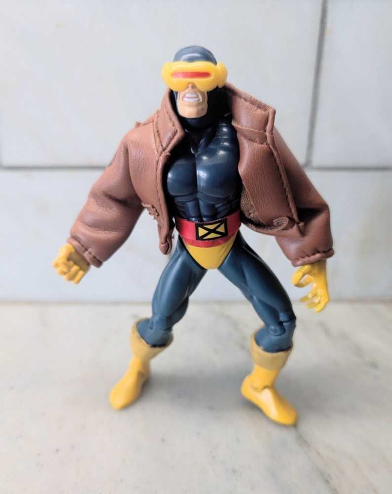 Toybiz Marvel’s Greatest Moments Dark Phoenix And Cyclops  - Toy Biz (Marvel Greatest Moments) action figure collectible [Barcode 035112477778] - Main Image 3