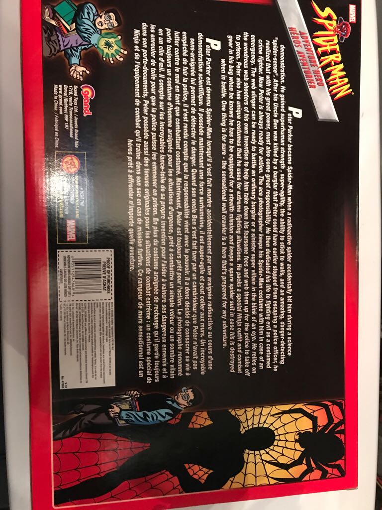 Spiderman Adventure Heroes 2 Pack Deluxe Peter Parker  action figure collectible [Barcode 035112478683] - Main Image 2