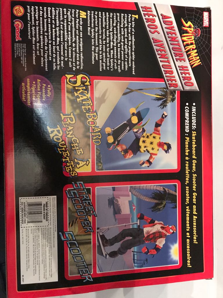 Spiderman Adventure Heroes 2 Pack Skatebord And Street Scooter  action figure collectible [Barcode 035112478775] - Main Image 2
