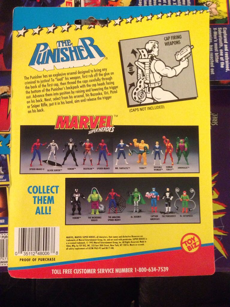 Punisher - Toy Biz (Marvel Superheroes) action figure collectible [Barcode 035112480068] - Main Image 2