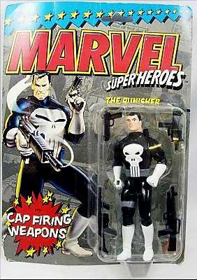 Punisher - Toy Biz (Marvel Superheroes) action figure collectible [Barcode 035112480068] - Main Image 3