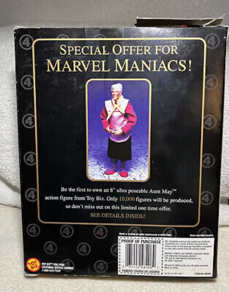 Doctor Doom - Toybiz (Marvel Famous Cover Series) action figure collectible [Barcode 035112482062] - Main Image 3