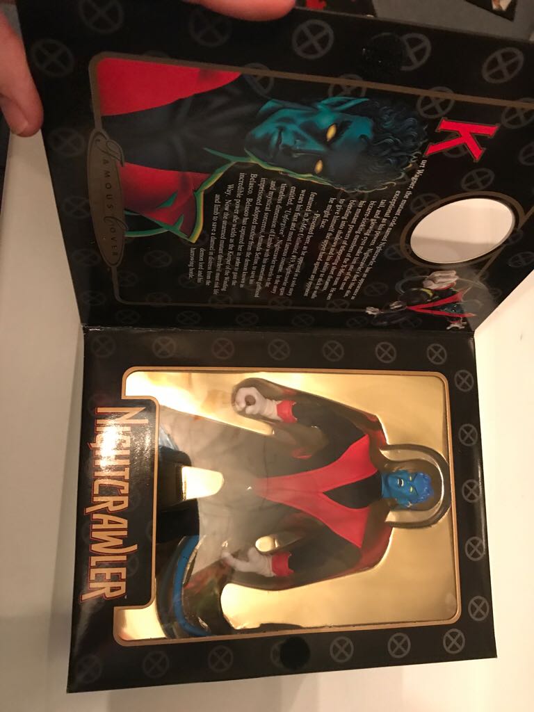 Marvel Famous Covers X-men Classics Nightcrawler - Toy Biz (Marvel Universe) action figure collectible [Barcode 035112482383] - Main Image 2