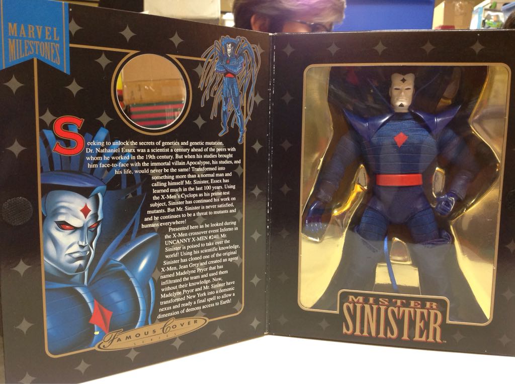 8” Mister Sinister - Toybiz (Marvel Milestones) action figure collectible [Barcode 035112482680] - Main Image 2
