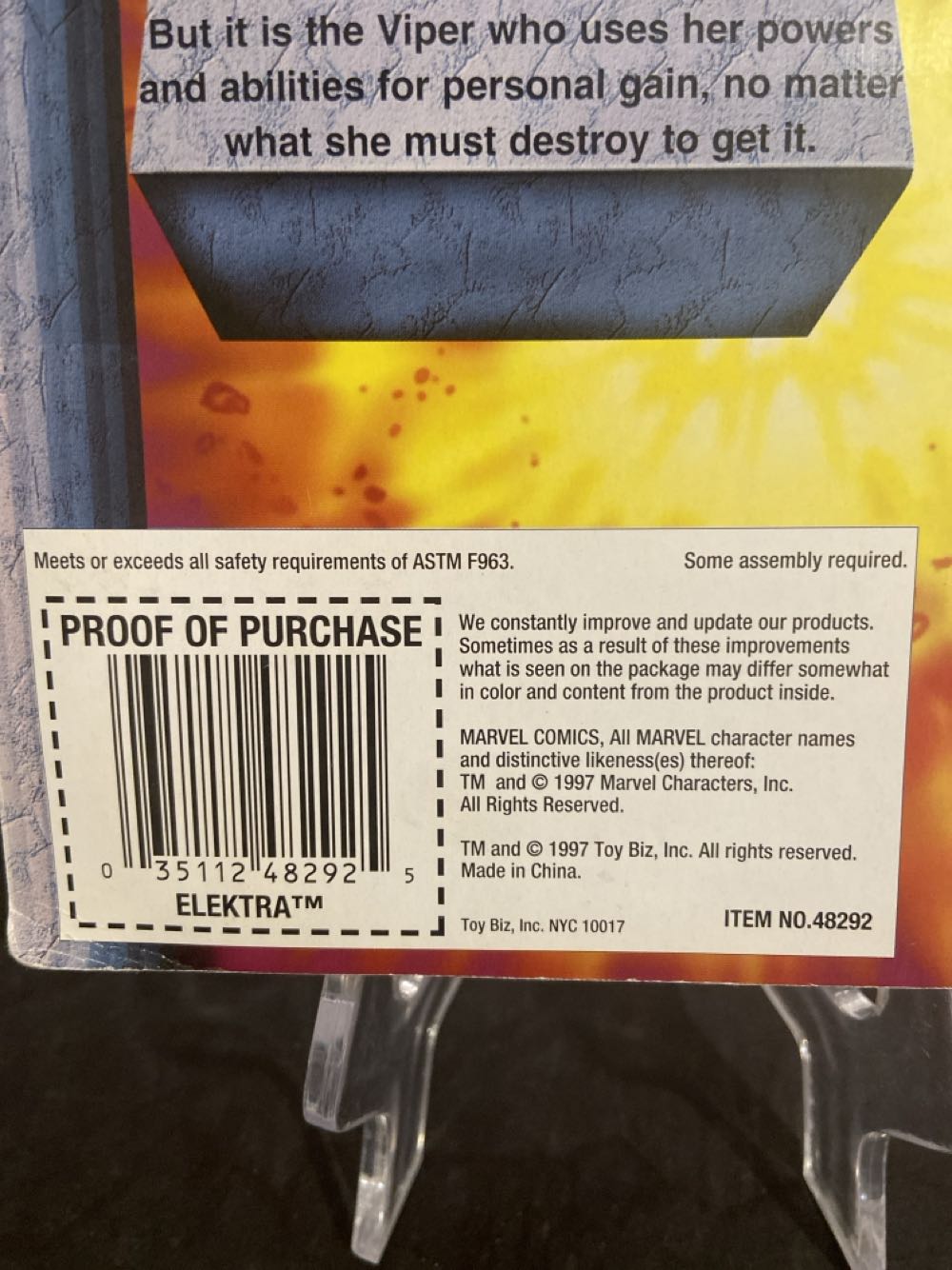 Elektra - Toybiz (Marvel Hall Of Fame: She-Force) action figure collectible [Barcode 035112482925] - Main Image 3