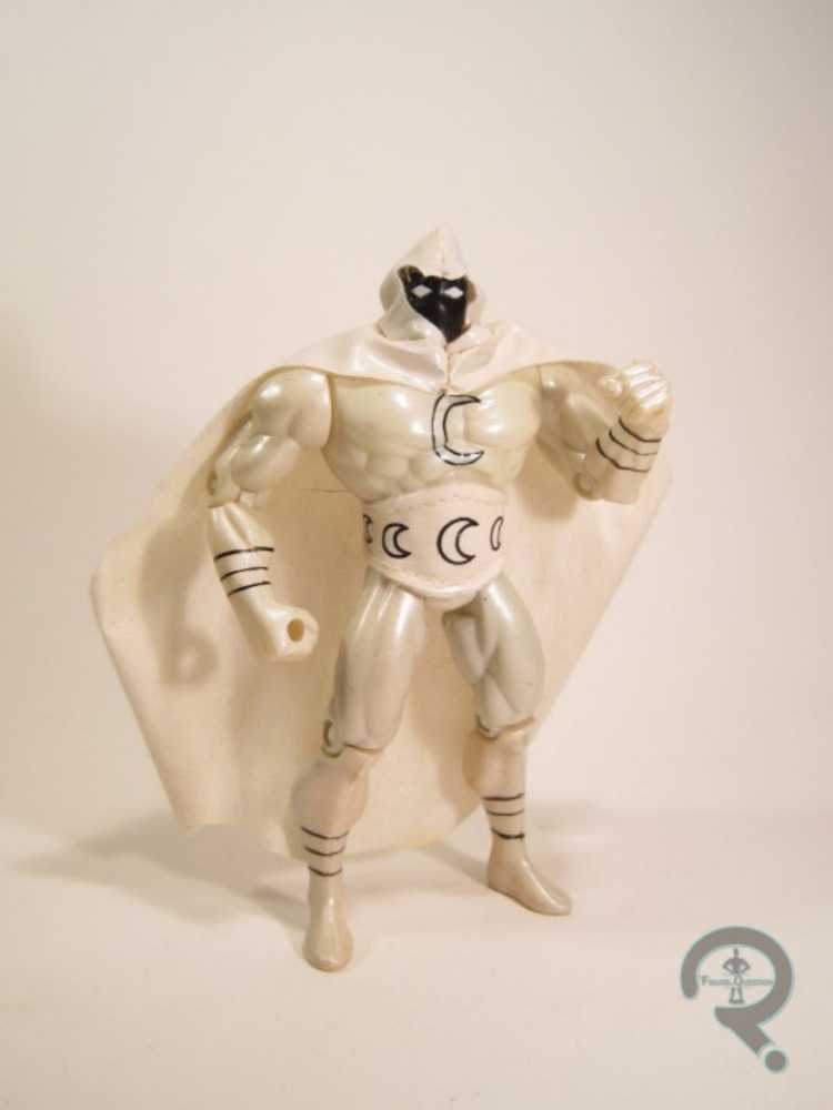 Toybiz Marvel’s Gold Moon Knight - Toy Biz (Marvel: Gold: 6”) action figure collectible [Barcode 035112488804] - Main Image 3