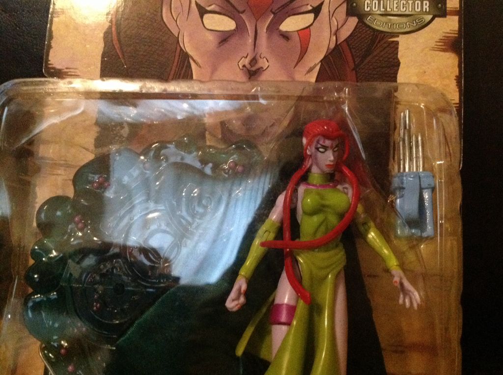 Blink - Toybiz (Marvel’s Most Wanted) action figure collectible [Barcode 035112489214] - Main Image 2