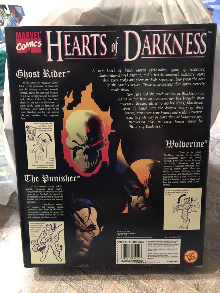 Marvel: Hearts Of Darkness - Toy Biz (FAO Schwarz Exclusive) action figure collectible [Barcode 035112490203] - Main Image 2