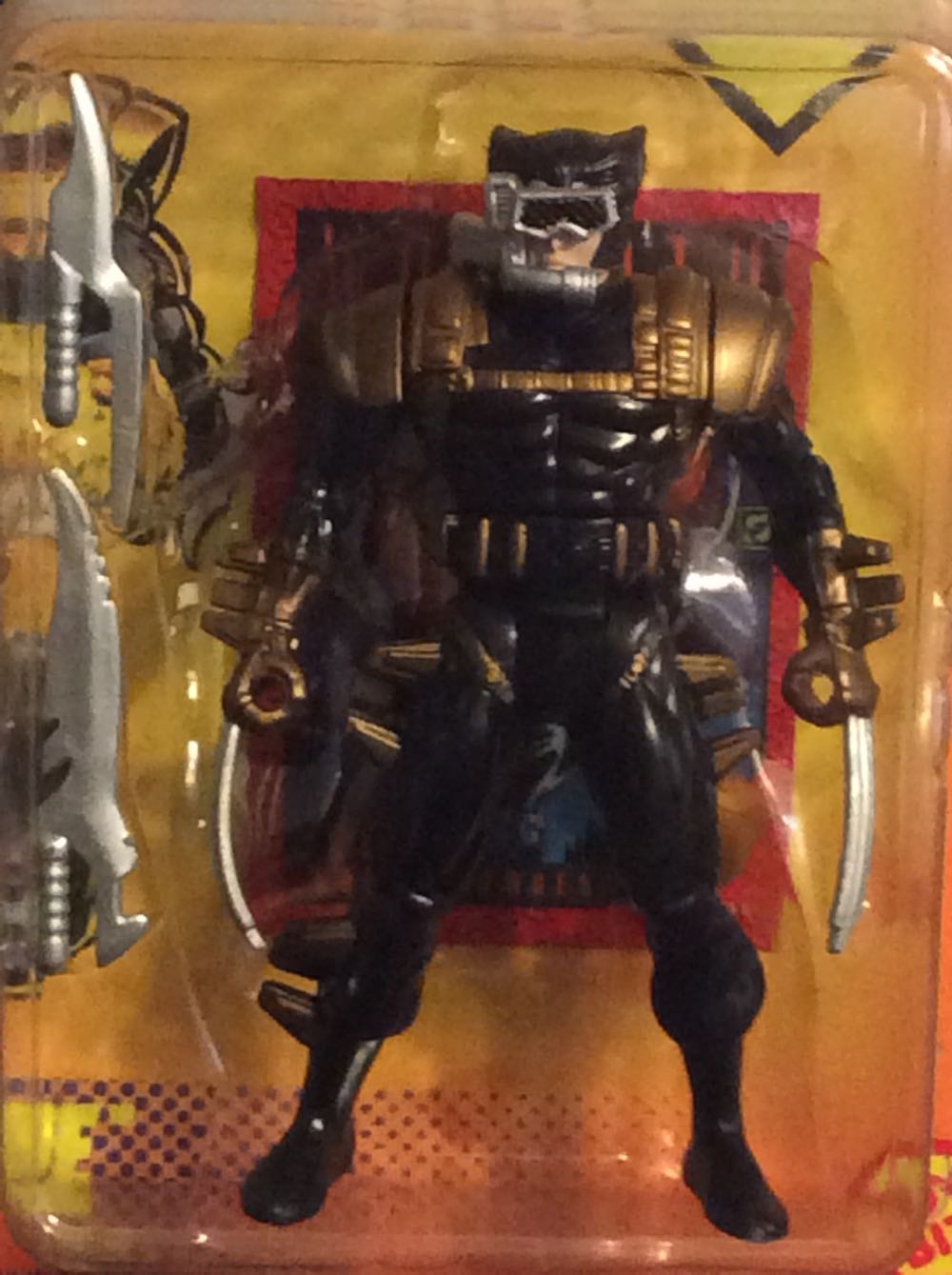 Wolverine (5th Edition) - Toy Biz (Toy Biz X-Men) action figure collectible [Barcode 035112491033] - Main Image 3