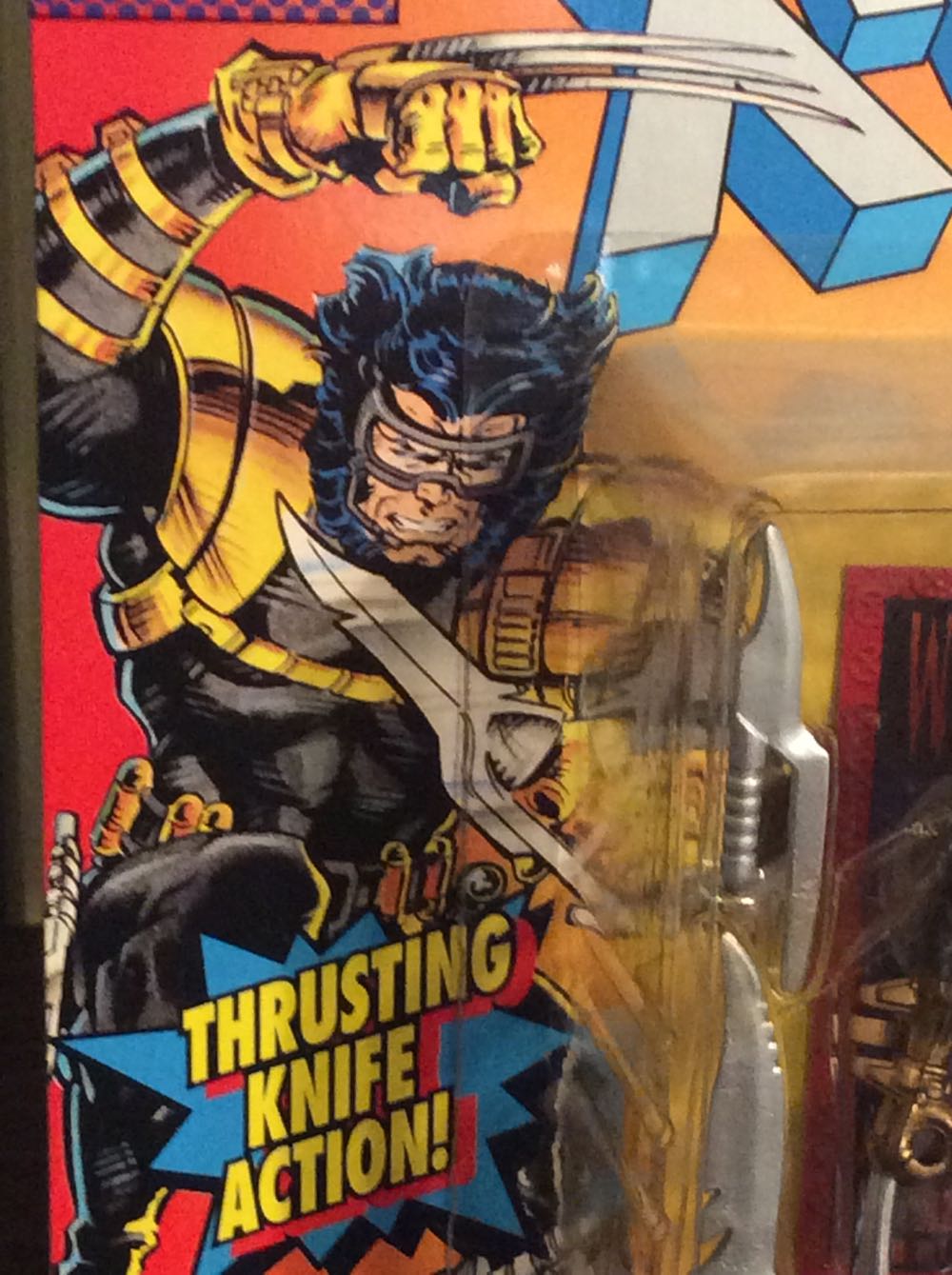 Wolverine (5th Edition) - Toy Biz (Toy Biz X-Men) action figure collectible [Barcode 035112491033] - Main Image 4