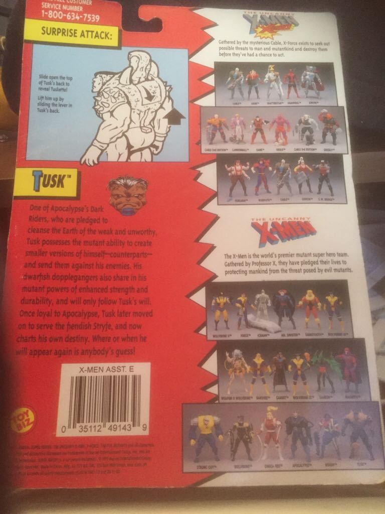 Tusk - Toy Biz (The Uncanny X-Men) action figure collectible [Barcode 035112491439] - Main Image 2
