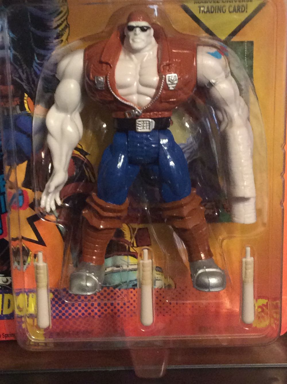 Random - Toy Biz (The Uncanny X-Men) action figure collectible [Barcode 035112493570] - Main Image 3