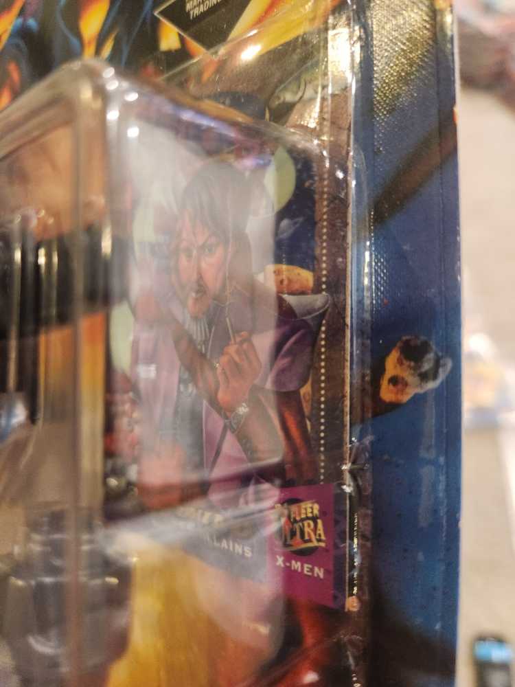 X-Men Mutant Genesis Series: Maverick - Toy Biz (X-Men: Mutant Genesis Series) action figure collectible [Barcode 035112493884] - Main Image 3